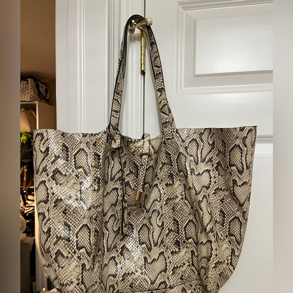 Large HOBO Soft Leather Tote